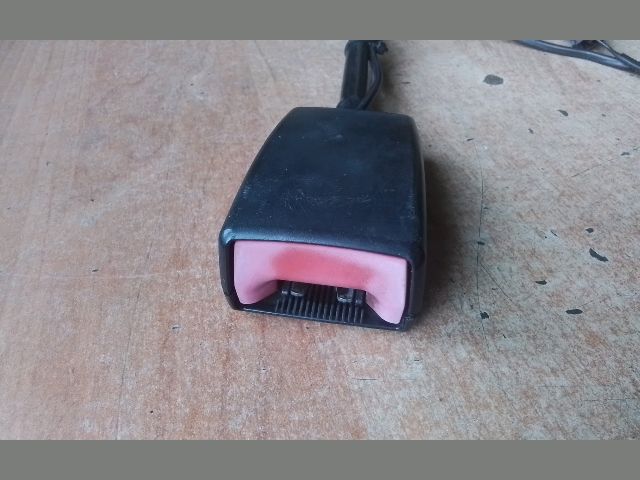 bontott FIAT DOBLO Bal első Biztonsági Öv Csat