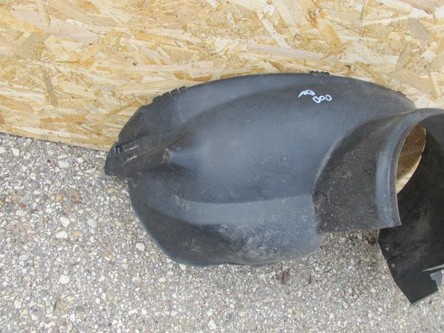 bontott FIAT DOBLO Bal első Dobbetét (Kerékjárati, Műanyag)