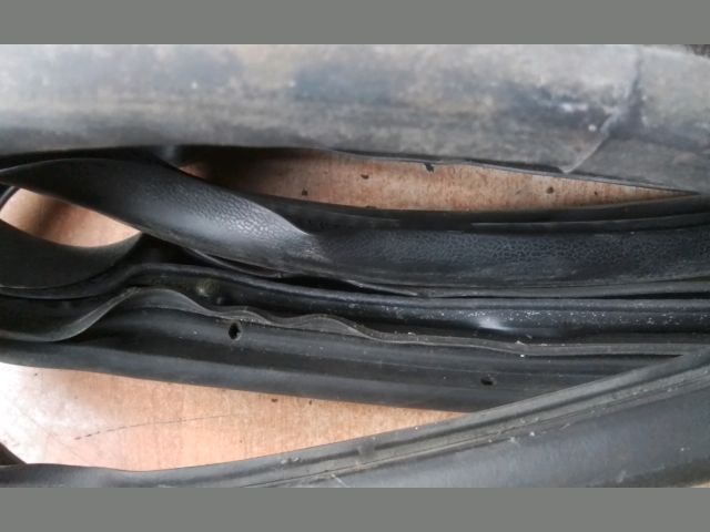 bontott FIAT DOBLO Bal első Gumikéder