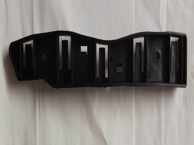 bontott FIAT DOBLO Bal első Lökhárító Tartó (Műanyag)