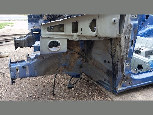 bontott FIAT DOBLO Bal első Negyed Karosszéria Csomag