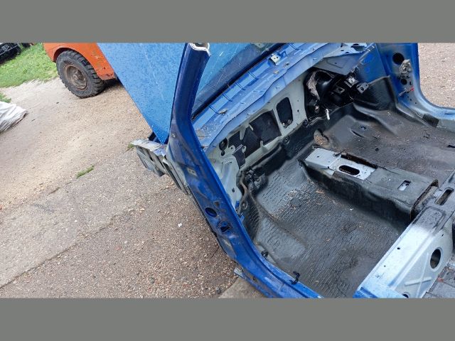 bontott FIAT DOBLO Bal első Negyed Karosszéria Csomag