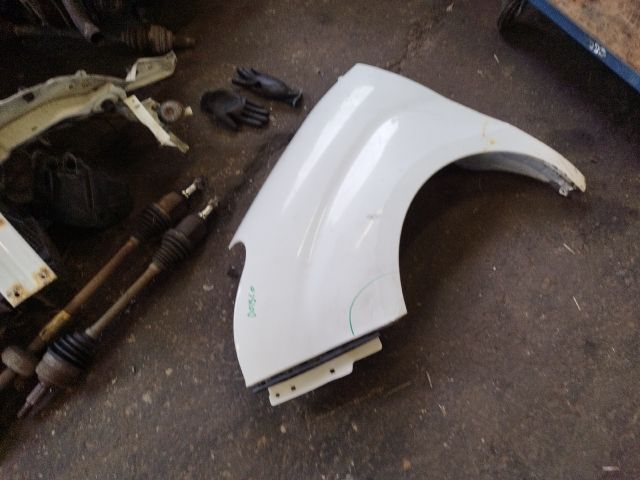 bontott FIAT DOBLO Bal első Sárvédő