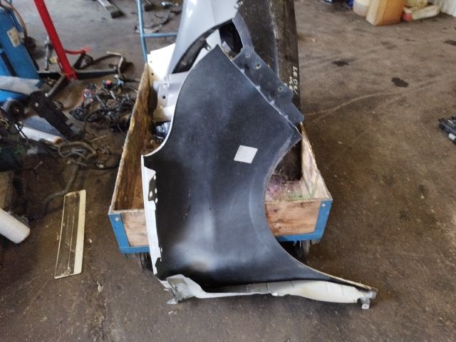 bontott FIAT DOBLO Bal első Sárvédő