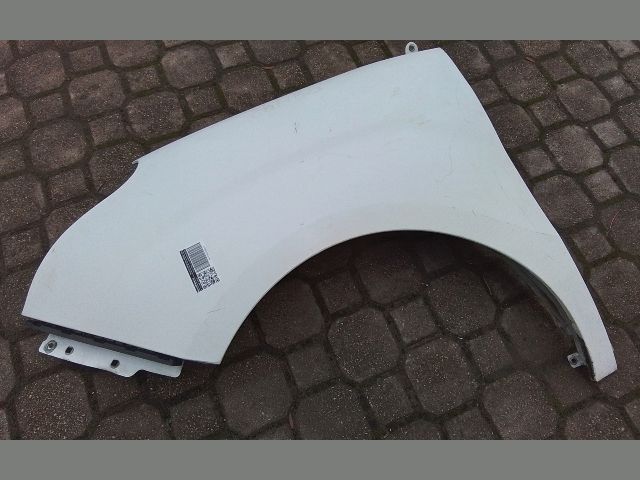 bontott FIAT DOBLO Bal első Sárvédő