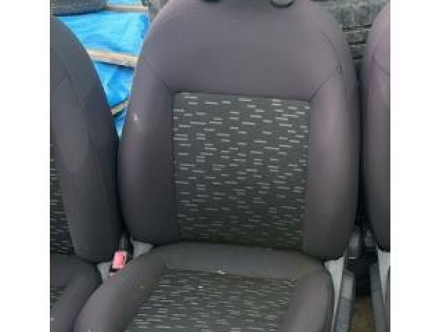 bontott FIAT DOBLO Bal első Ülés