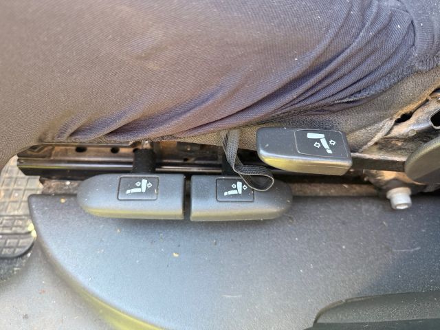 bontott FIAT DOBLO Bal első Ülésállító Kapcsoló