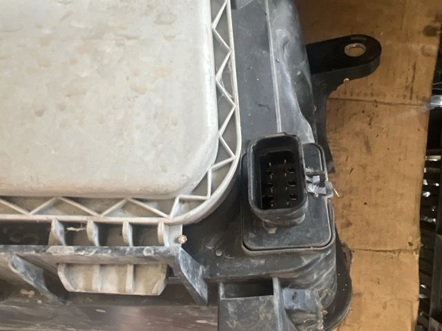 bontott FIAT DOBLO Bal Fényszóró