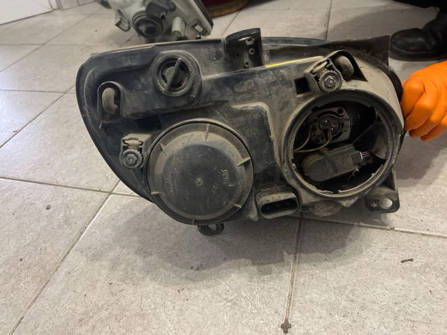 bontott FIAT DOBLO Bal Fényszóró