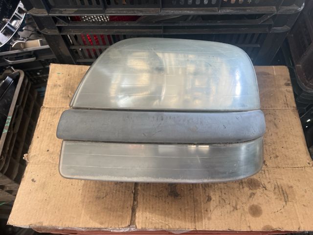 bontott FIAT DOBLO Bal Fényszóró