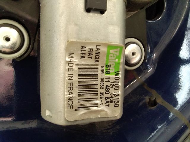 bontott FIAT DOBLO Bal hátsó Ablaktörlő Motor
