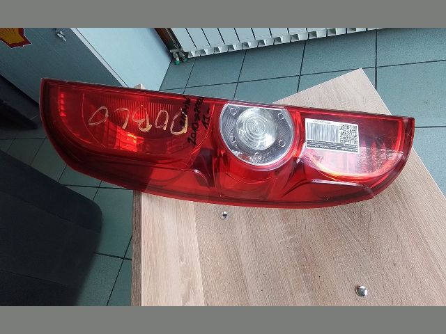 bontott FIAT DOBLO Bal Hátsó Lámpa