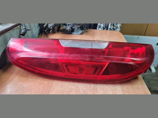 bontott FIAT DOBLO Bal Hátsó Lámpa