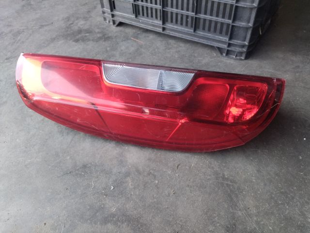 bontott FIAT DOBLO Bal Hátsó Lámpa