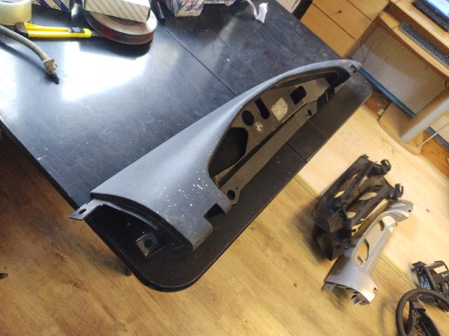 bontott FIAT DOBLO Bal hátsó Lámpakeret