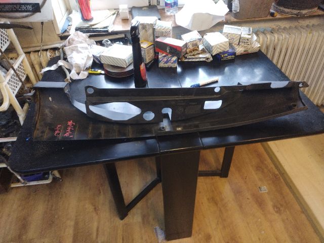 bontott FIAT DOBLO Bal hátsó Lámpakeret