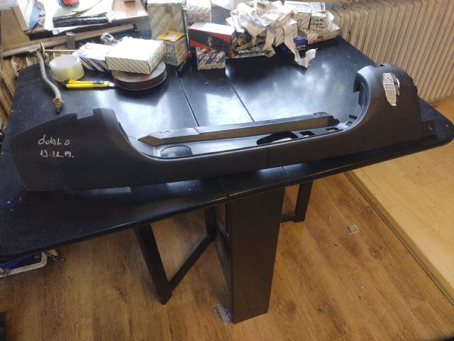 bontott FIAT DOBLO Bal hátsó Lámpakeret