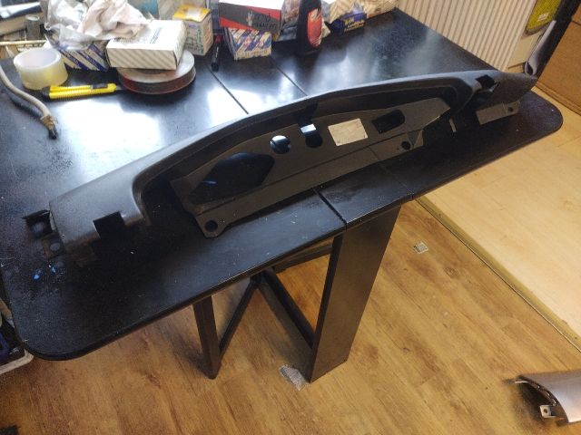 bontott FIAT DOBLO Bal hátsó Lámpakeret