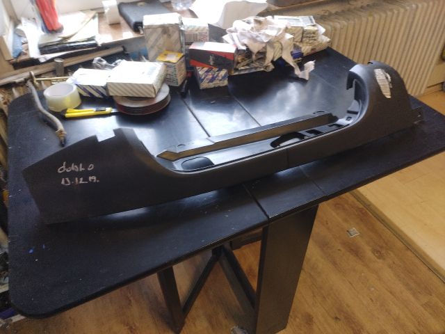 bontott FIAT DOBLO Bal hátsó Lámpakeret