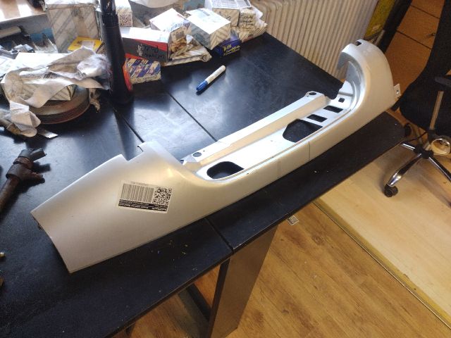 bontott FIAT DOBLO Bal hátsó Lámpakeret