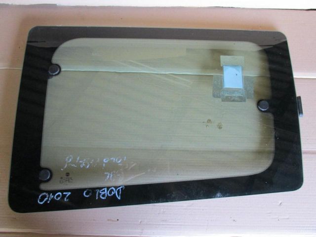 bontott FIAT DOBLO Bal Tolóajtó Ablak