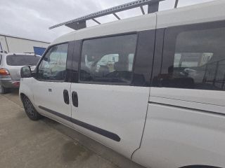 bontott FIAT DOBLO Bal Tolóajtó (Üres lemez)