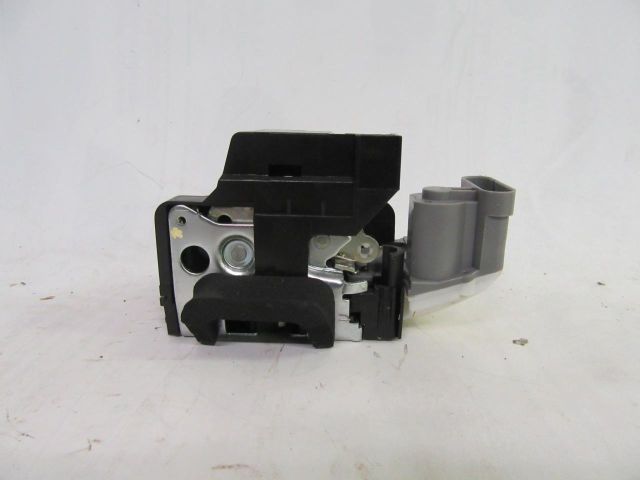 bontott FIAT DOBLO Bal Tolóajtó Zárszerkezet