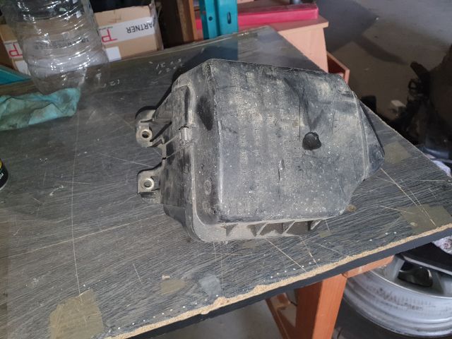 bontott FIAT DOBLO Biztosítéktábla Doboz