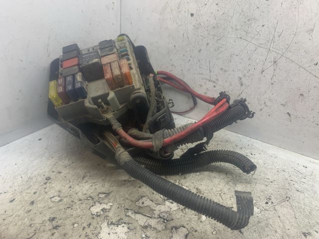 bontott FIAT DOBLO Biztosítéktábla Doboz