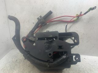 bontott FIAT DOBLO Biztosítéktábla Doboz