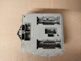 bontott FIAT DOBLO Biztosítéktábla Motortér