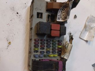 bontott FIAT DOBLO Biztosítéktábla Utastér