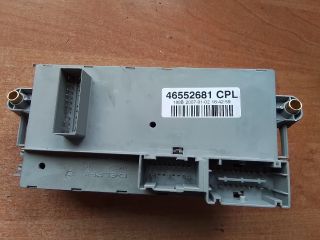 bontott FIAT DOBLO Biztosítéktábla Utastér