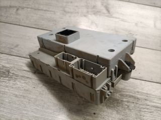 bontott FIAT DOBLO Biztosítéktábla Utastér