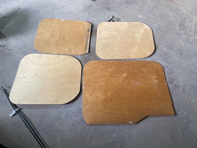 bontott FIAT DOBLO Csomagtartó Burkolat (Műanyag)