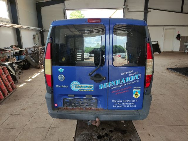 bontott FIAT DOBLO Csomagtér Világítás