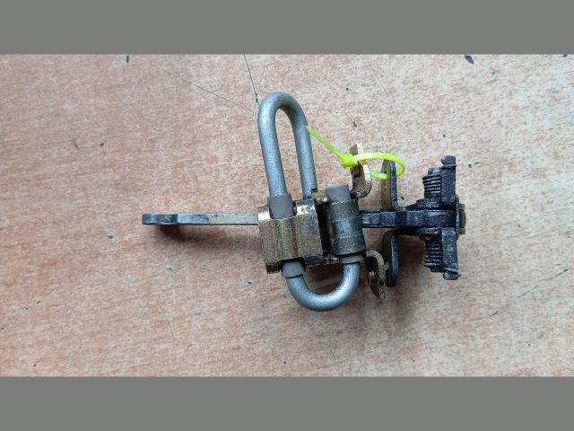 bontott FIAT DOBLO Csomagtérajtó Ajtóhatároló