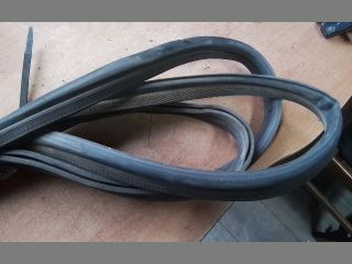 bontott FIAT DOBLO Csomagtérajtó Gumikéder