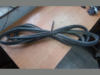 bontott FIAT DOBLO Csomagtérajtó Gumikéder