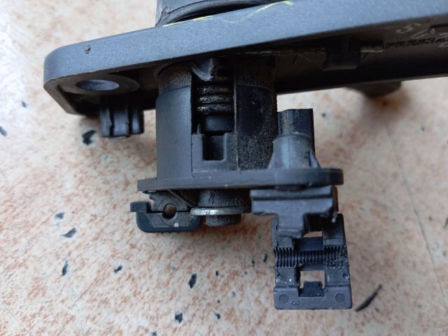 bontott FIAT DOBLO Csomagtérajtó Kilincs