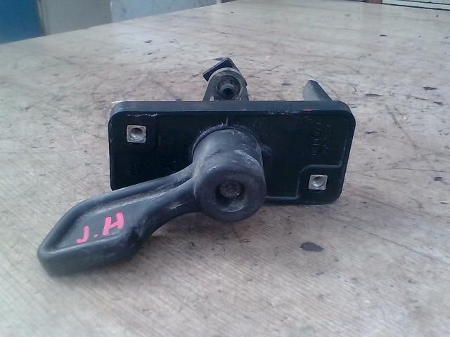 bontott FIAT DOBLO Csomagtérajtó Kilincs