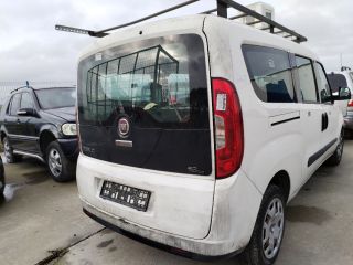 bontott FIAT DOBLO Csomagtérajtó (Üres lemez)