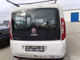 bontott FIAT DOBLO Csomagtérajtó (Üres lemez)