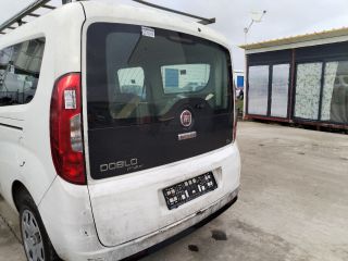 bontott FIAT DOBLO Csomagtérajtó (Üres lemez)