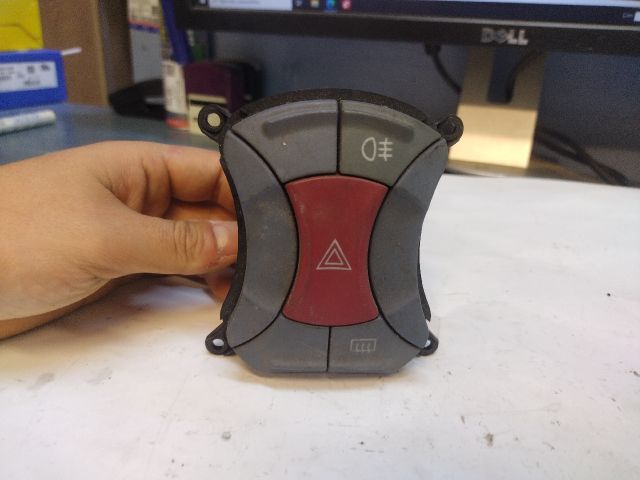 bontott FIAT DOBLO Elakadásjelző Háromszög