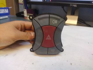 bontott FIAT DOBLO Elakadásjelző Háromszög