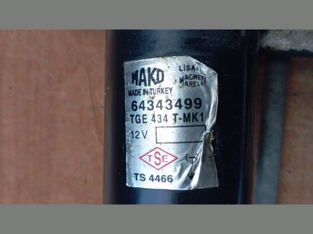 bontott FIAT DOBLO Első Ablaktörlő Szerkezet Motorral