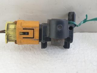 bontott FIAT DOBLO Első Középső Ütközés Érzékelő (Homlokfalon)