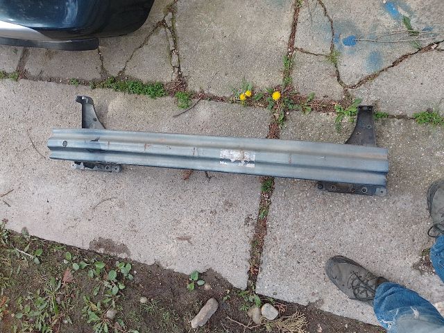 bontott FIAT DOBLO Első Lökhárító Merevítő (Fém)