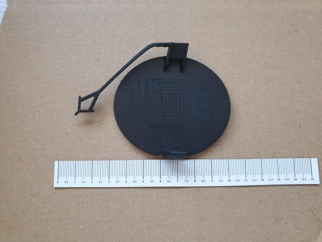 bontott FIAT DOBLO Első Vonószem Burkolat